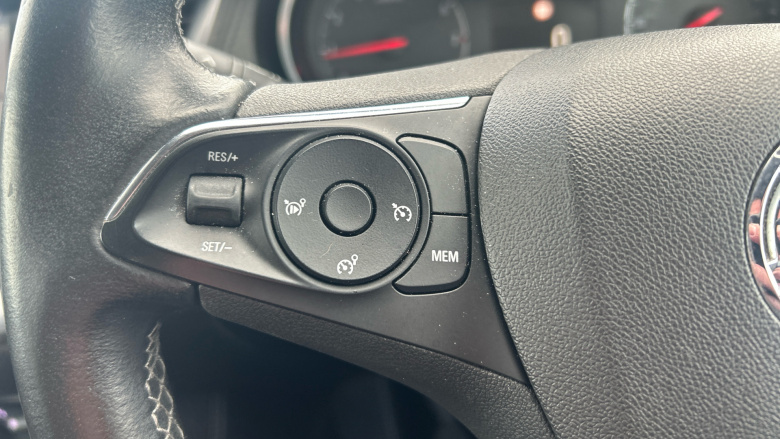 Vauxhall Grandland X 1.2 Turbo Tech Line Nav 5dr Petrol Hatchback